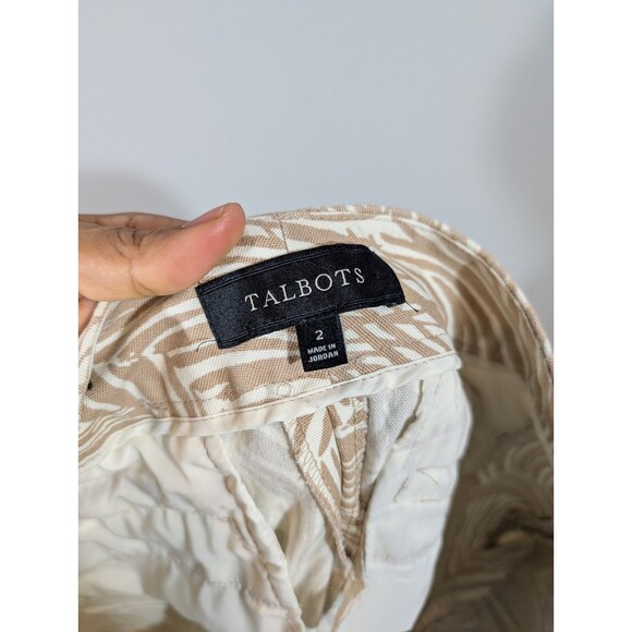 Talbots Womens Tan Tropical Mid Rise Cropped Pants Sz 2 Resortwear Casual Mature - Picture 3 of 10